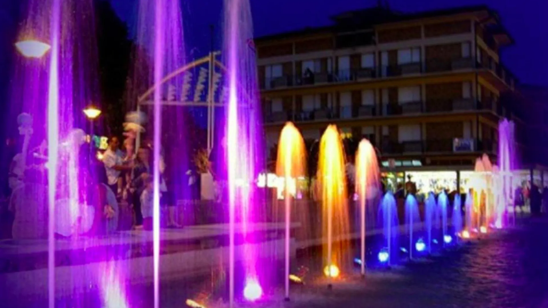 Enjoy The Peace On Our Beautiful Terrace - Beahost Apartment Bibione